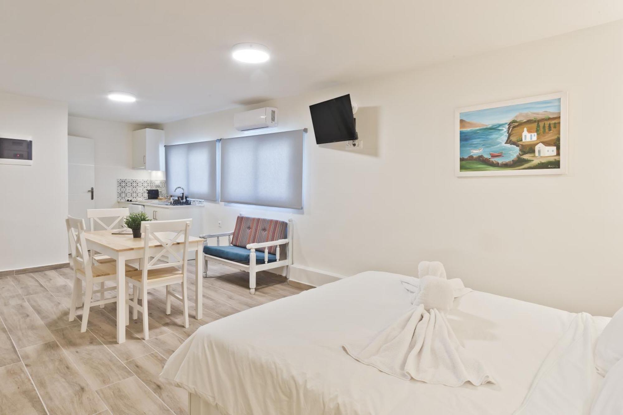 كارباثوس Posidonia Luxury Suites المظهر الخارجي الصورة