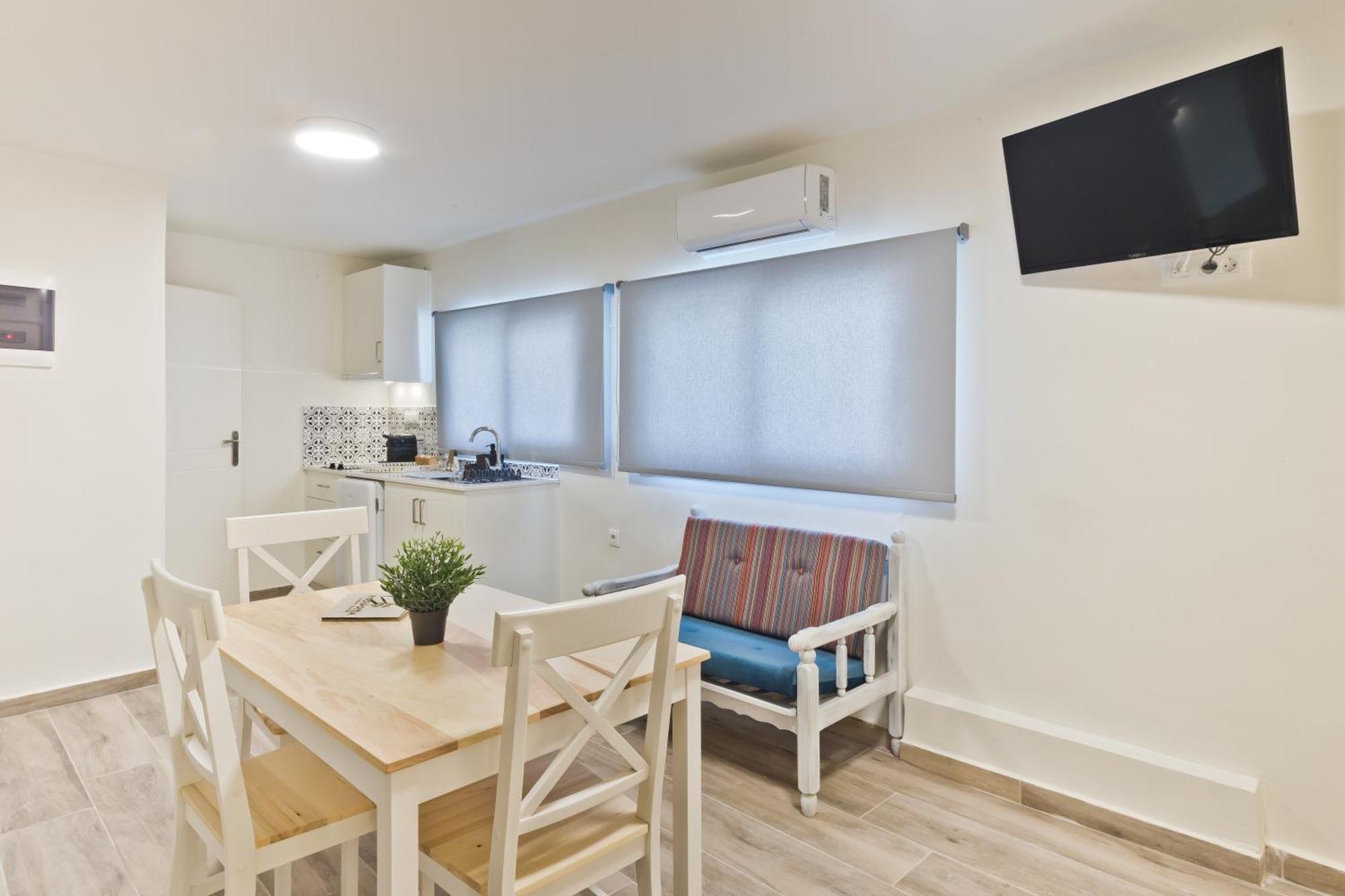 كارباثوس Posidonia Luxury Suites المظهر الخارجي الصورة