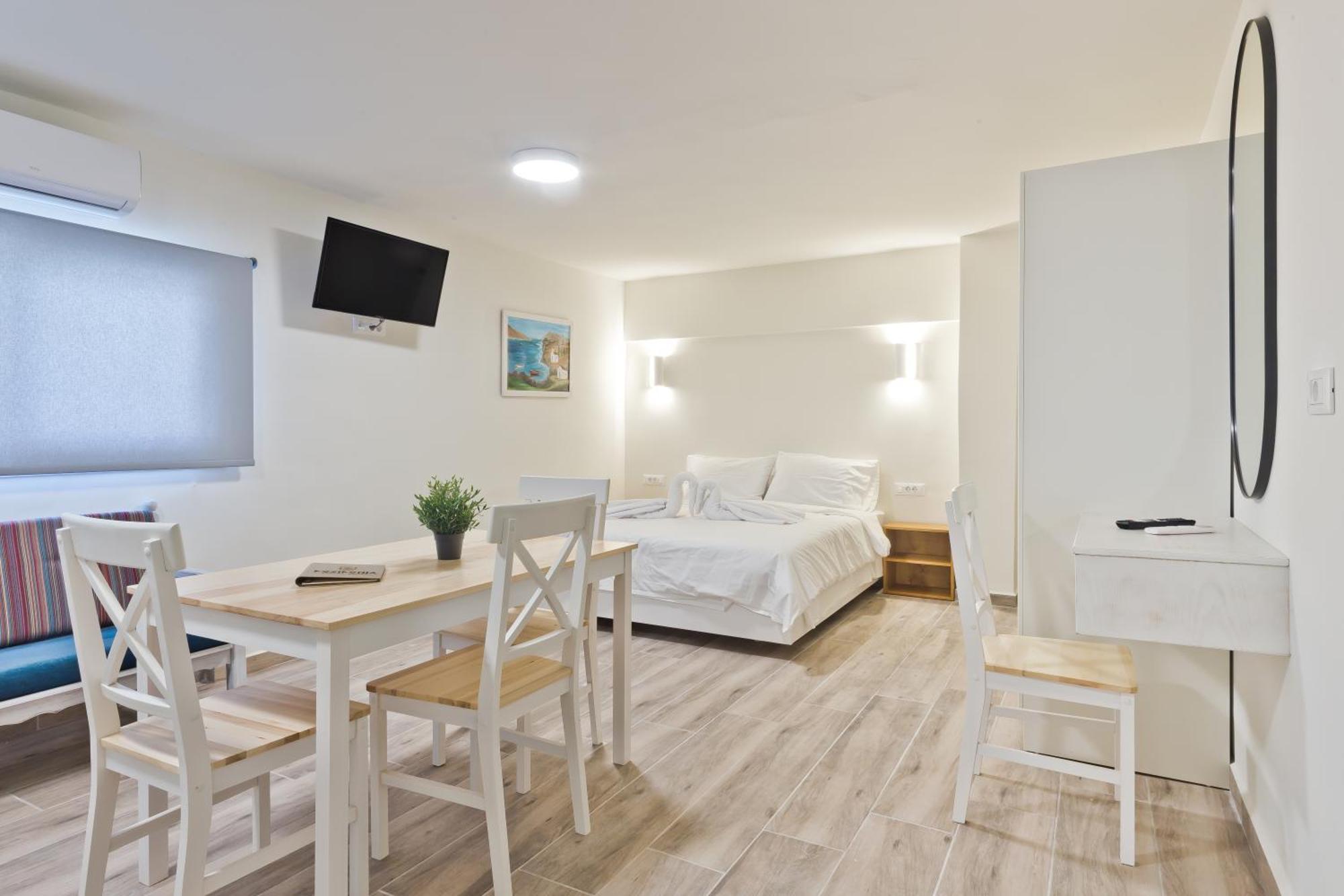 كارباثوس Posidonia Luxury Suites المظهر الخارجي الصورة
